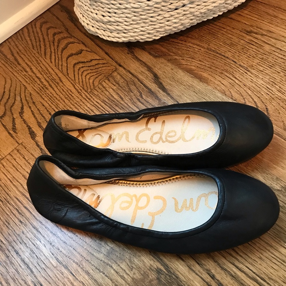 Sam Edelman black flats size 10